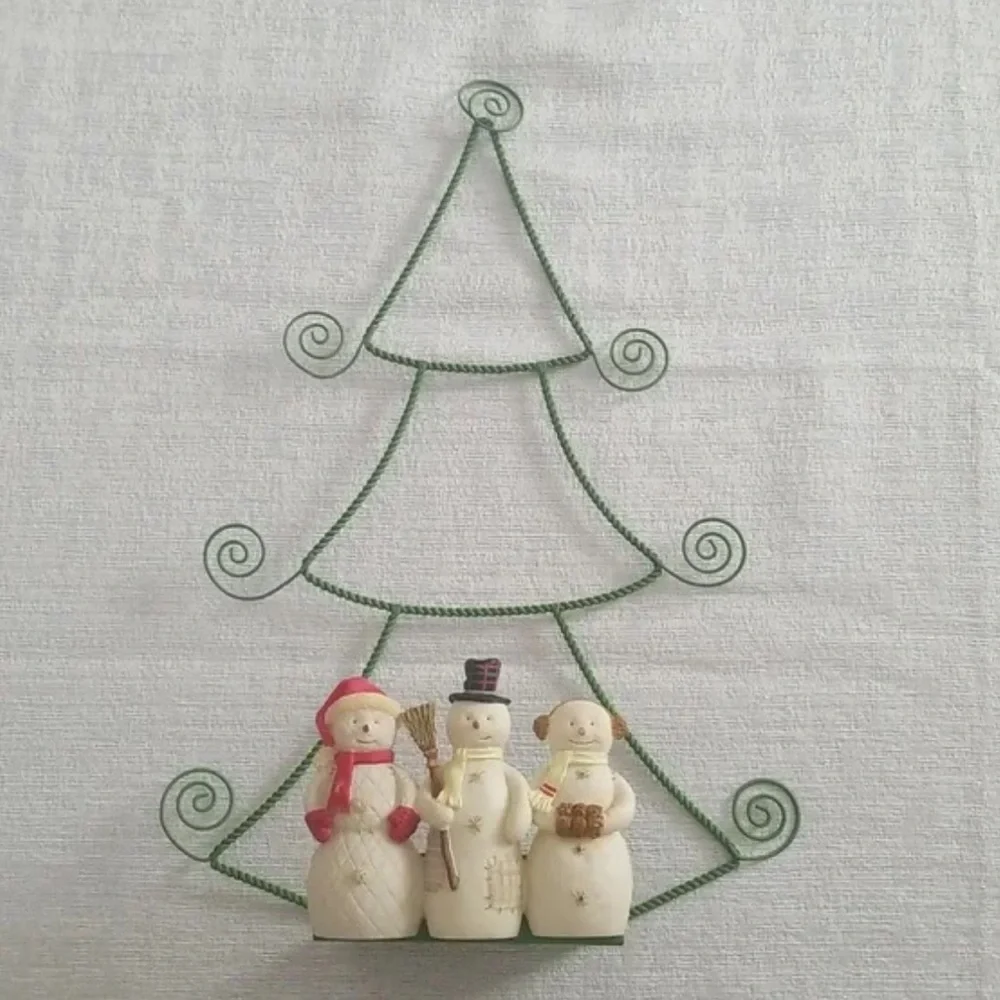 Hallmark Vintage Christmas Card Holder Festive Snowman Trio with Green Wire Tree